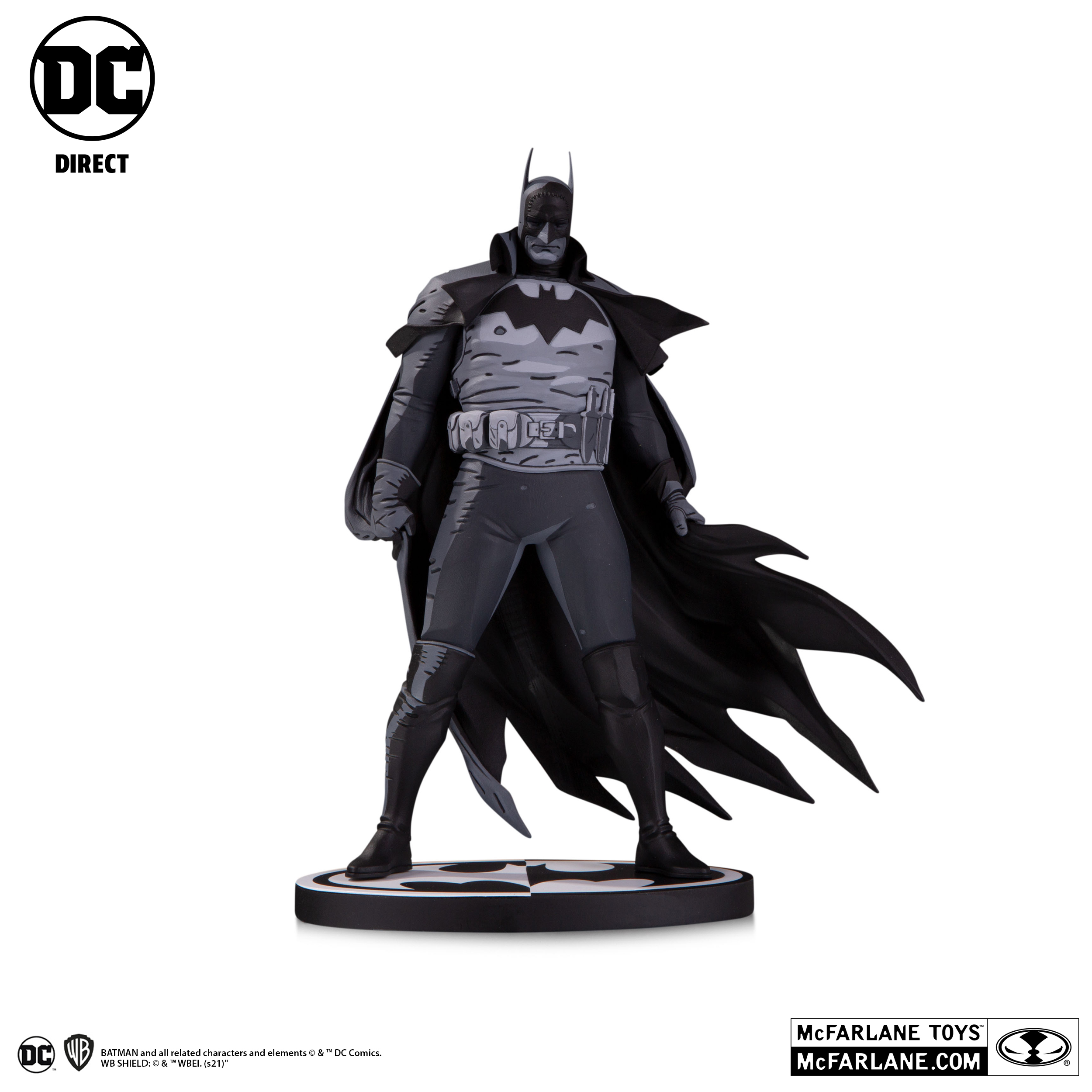 McFarlane DC Comics Batman Black & White Mike Mignola Gotham by Gaslight Statue